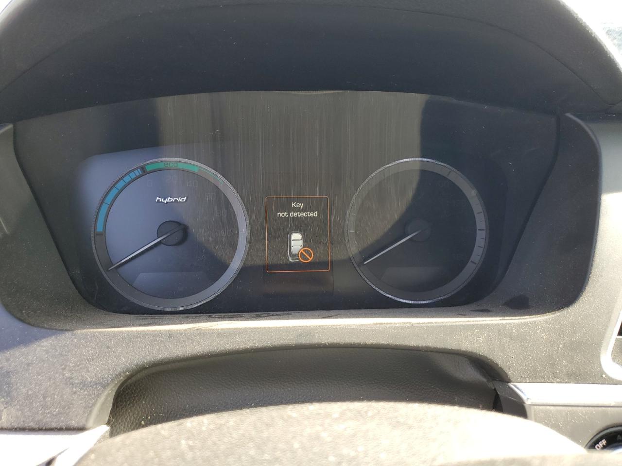 2016 Hyundai Sonata Hybrid VIN: KMHE34L13GA019277 Lot: 65672224