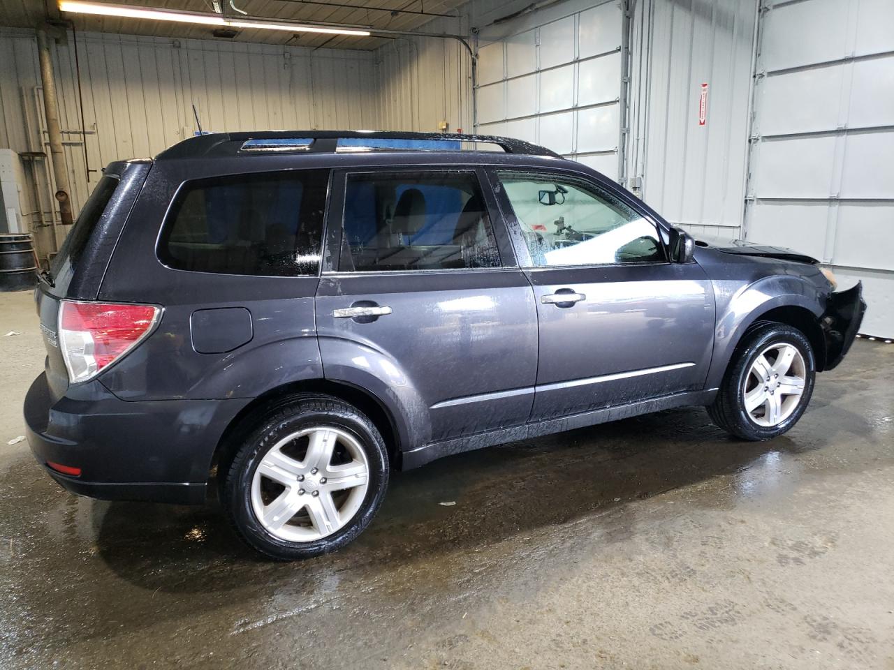 2010 Subaru Forester 2.5X Limited VIN: JF2SH6DC1AH732232 Lot: 68643114