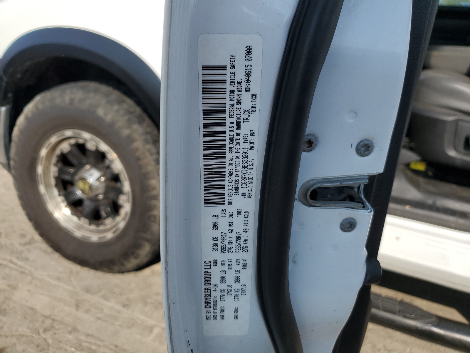 1C6RR7KT8ES332011 2014 Ram 1500 St