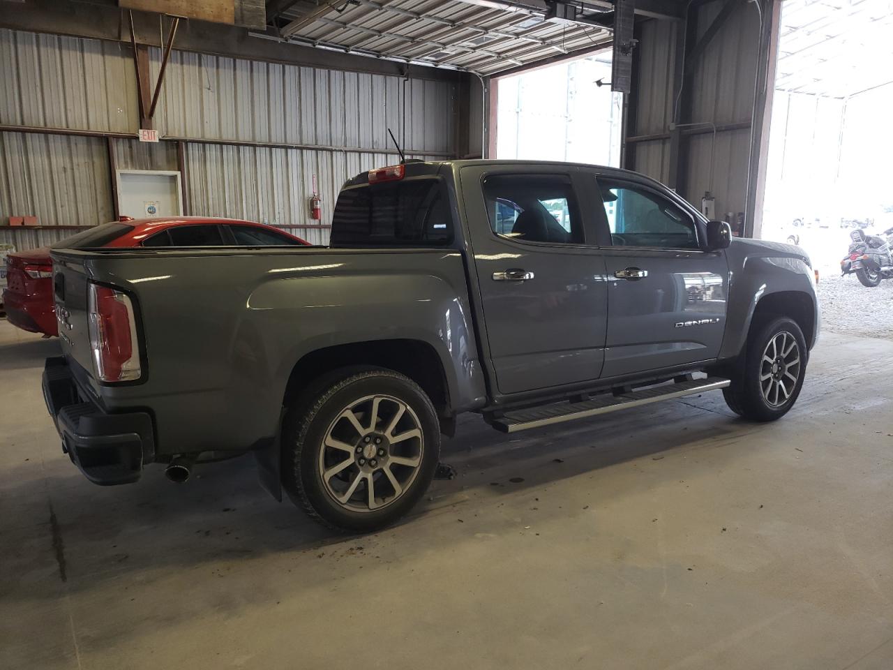2022 GMC Canyon - Image 3