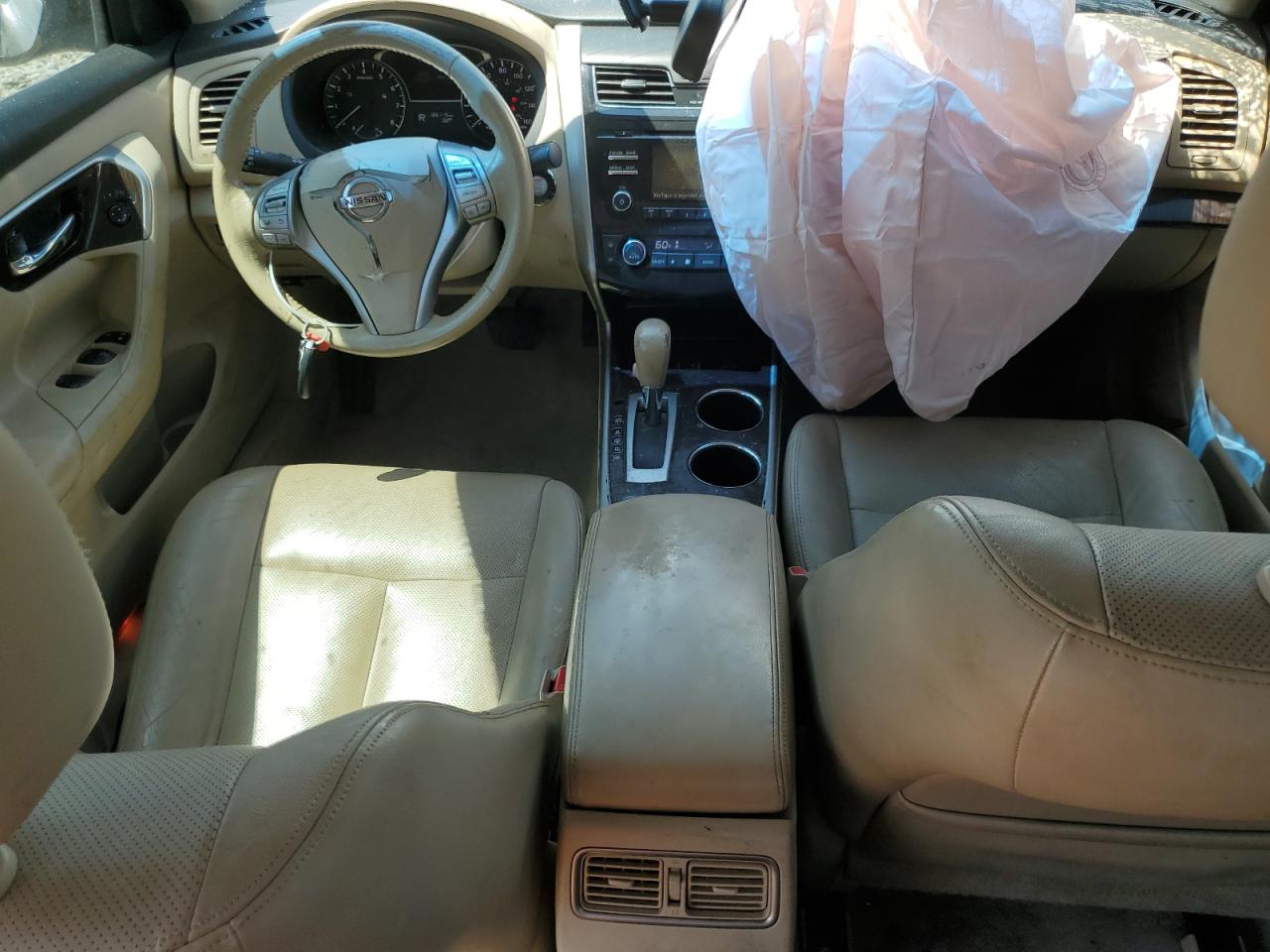 1N4AL3AP1EC115601 2014 Nissan Altima 2.5