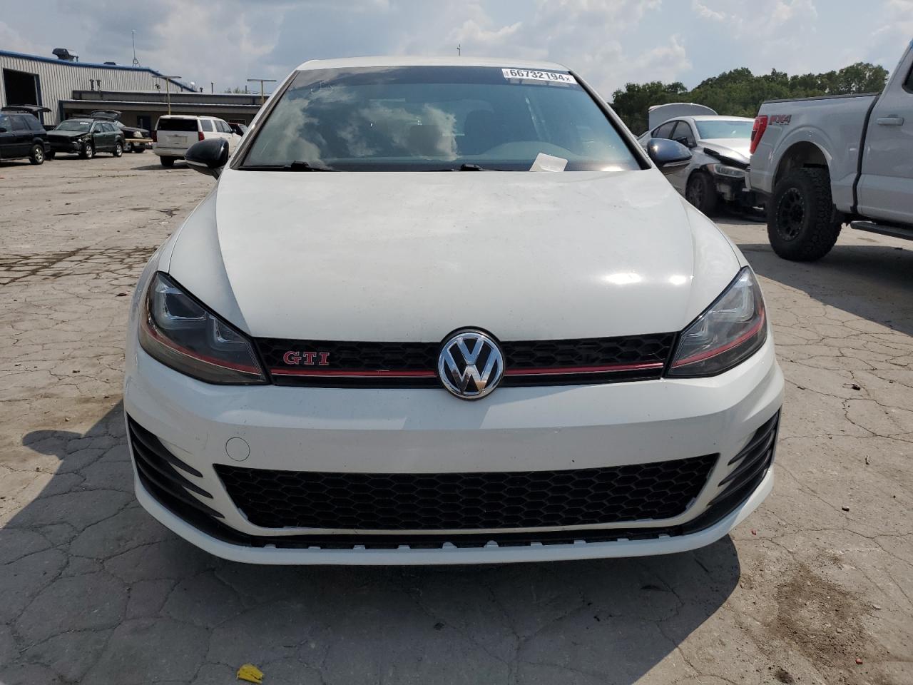 3VW447AU0HM014048 2017 Volkswagen Gti S/Se