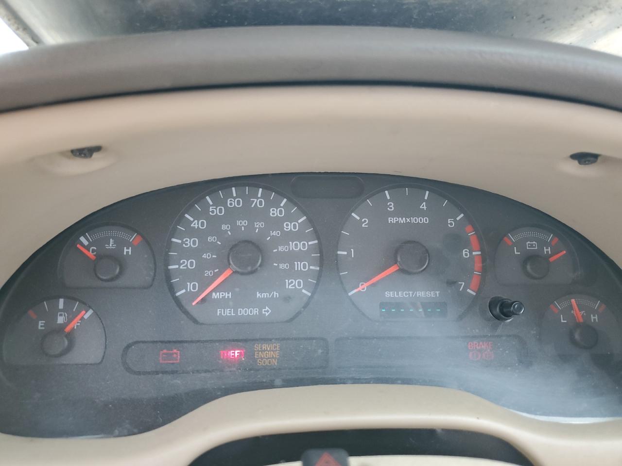 2000 Ford Mustang VIN: 1FAFP4449YF113454 Lot: 65928304