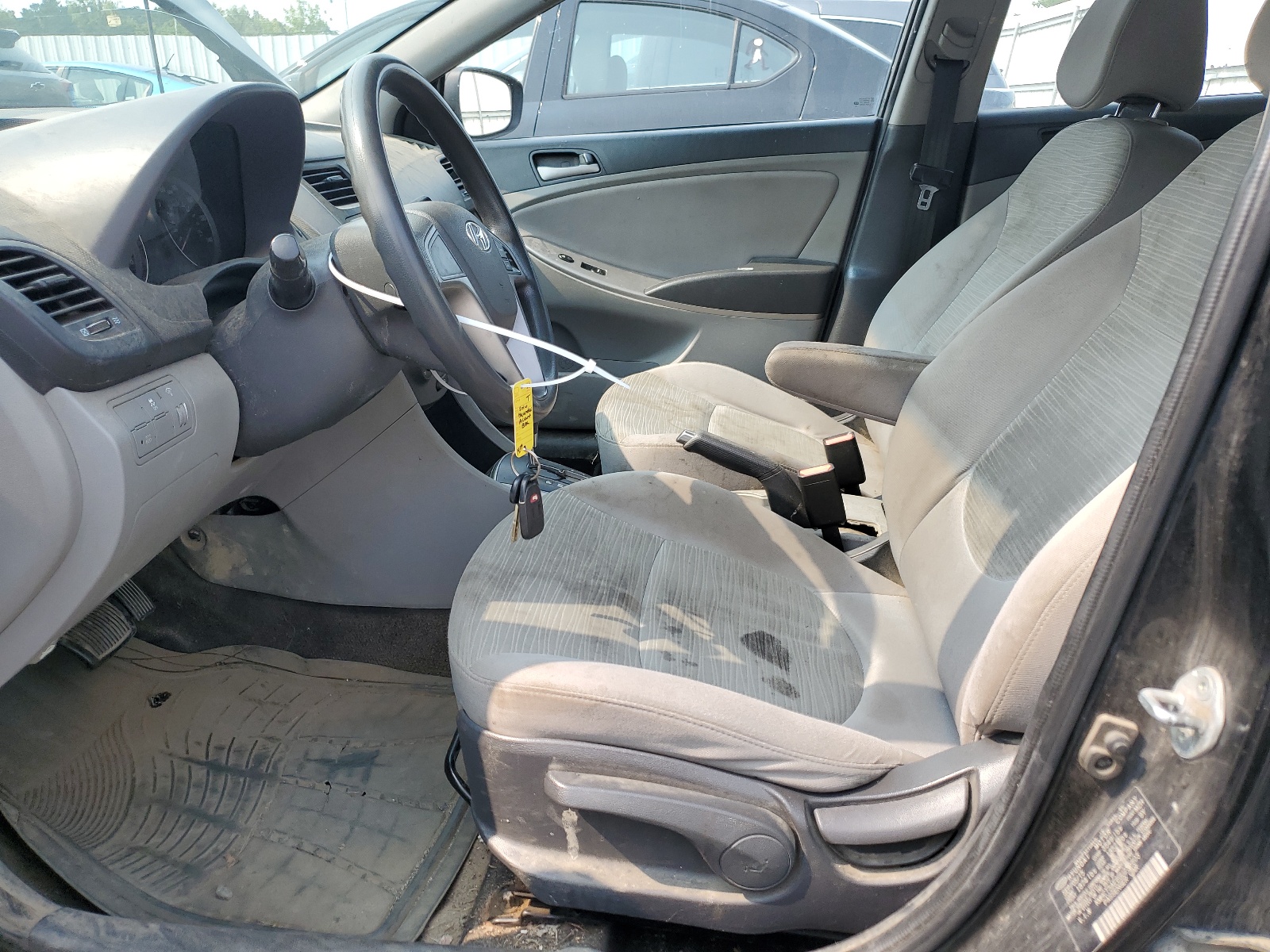KMHCT5AE6GU255603 2016 Hyundai Accent Se