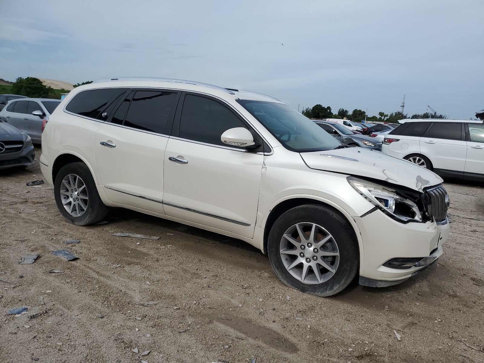 2014 Buick Enclave vin: 5GAKRBKD9EJ310533