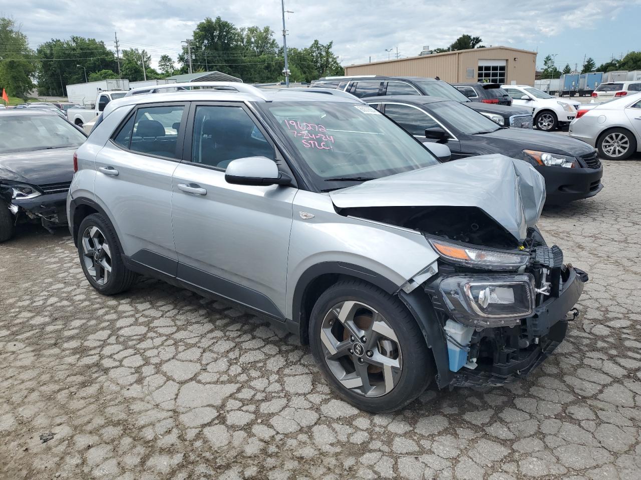 2022 Hyundai Venue Sel VIN: KMHRC8A35NU163728 Lot: 65670664