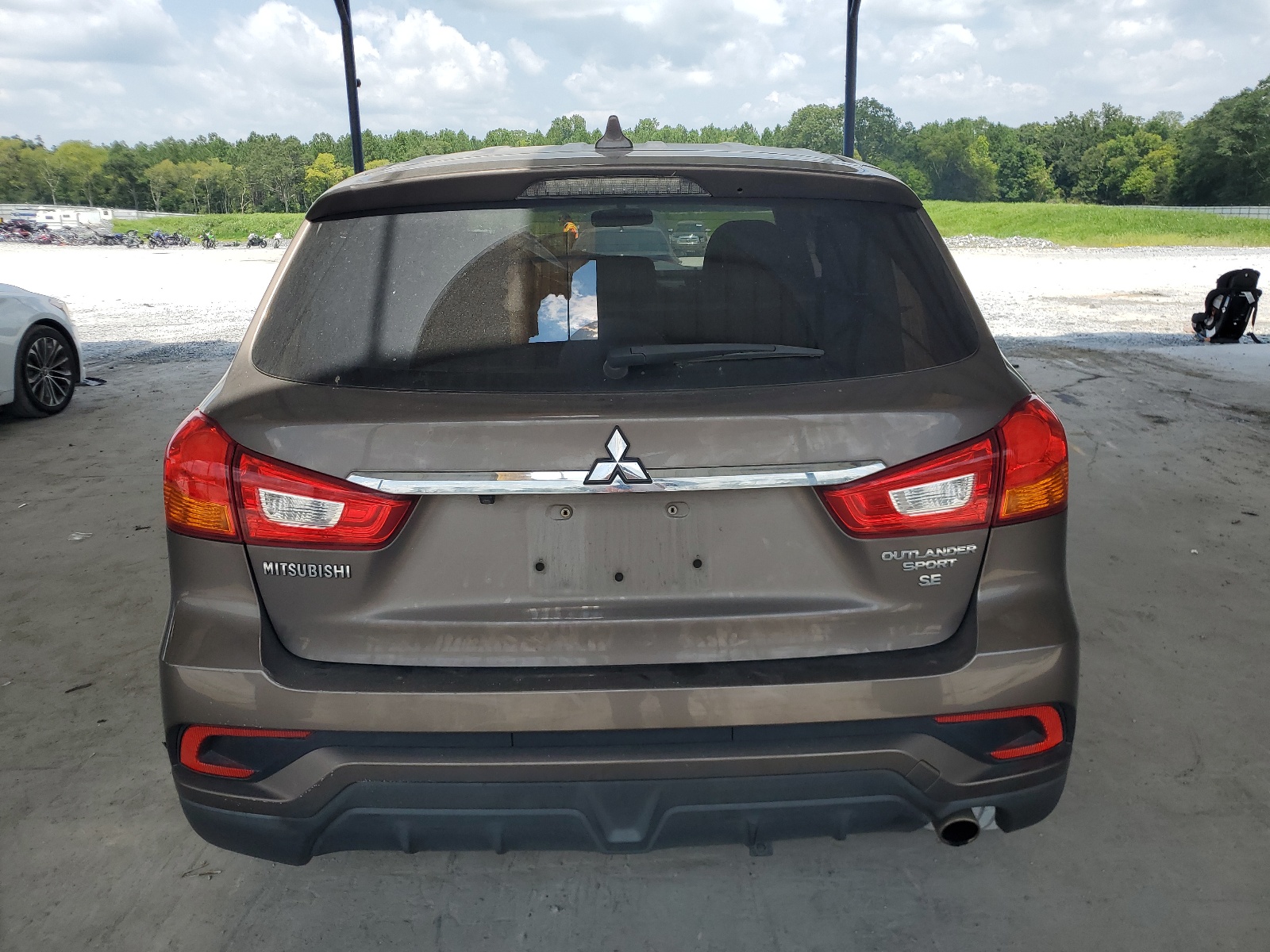 JA4AP4AU3KU033279 2019 Mitsubishi Outlander Sport Se