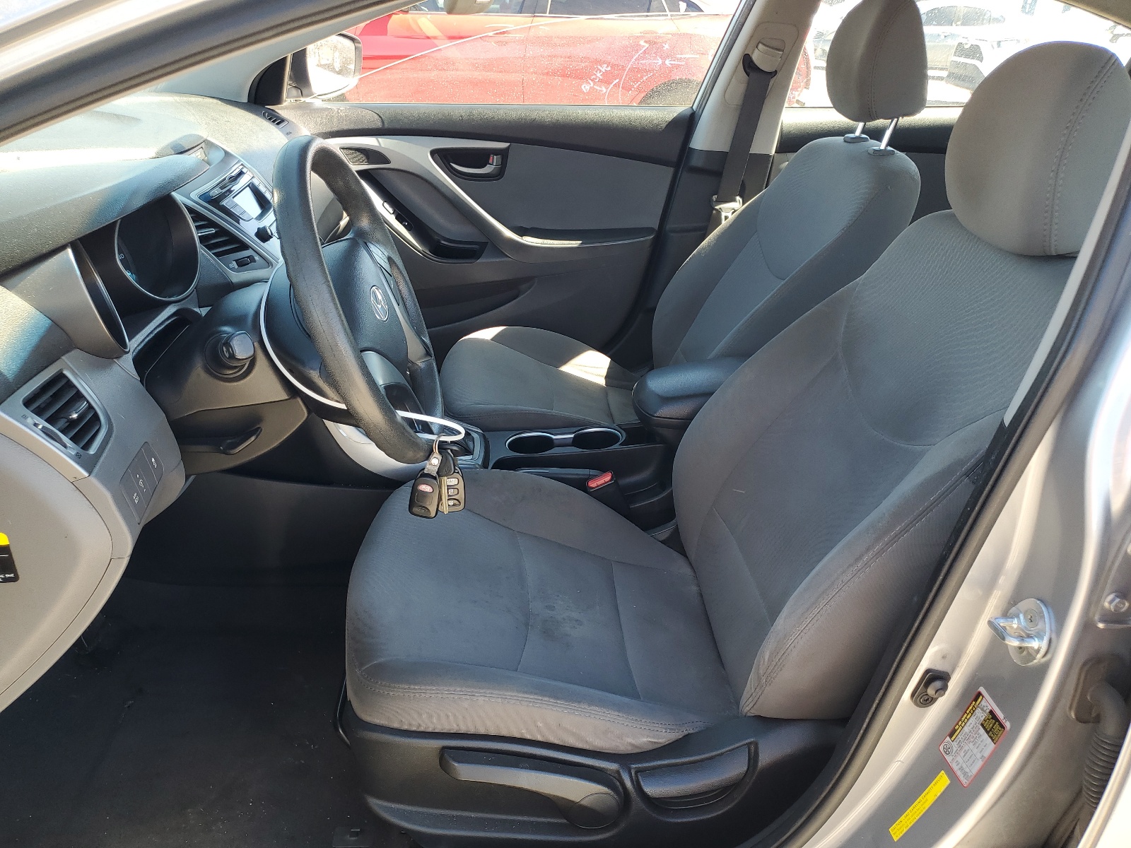 5NPDH4AE8GH713771 2016 Hyundai Elantra Se