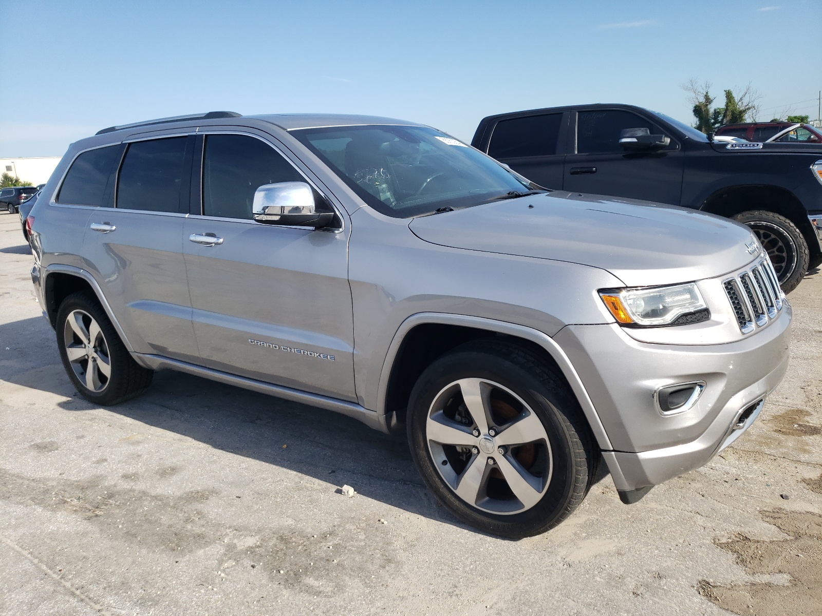 2016 Jeep Grand Cherokee Overland vin: 1C4RJECG3GC422444