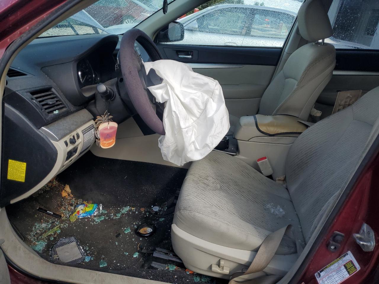 2011 Subaru Outback - Image 7