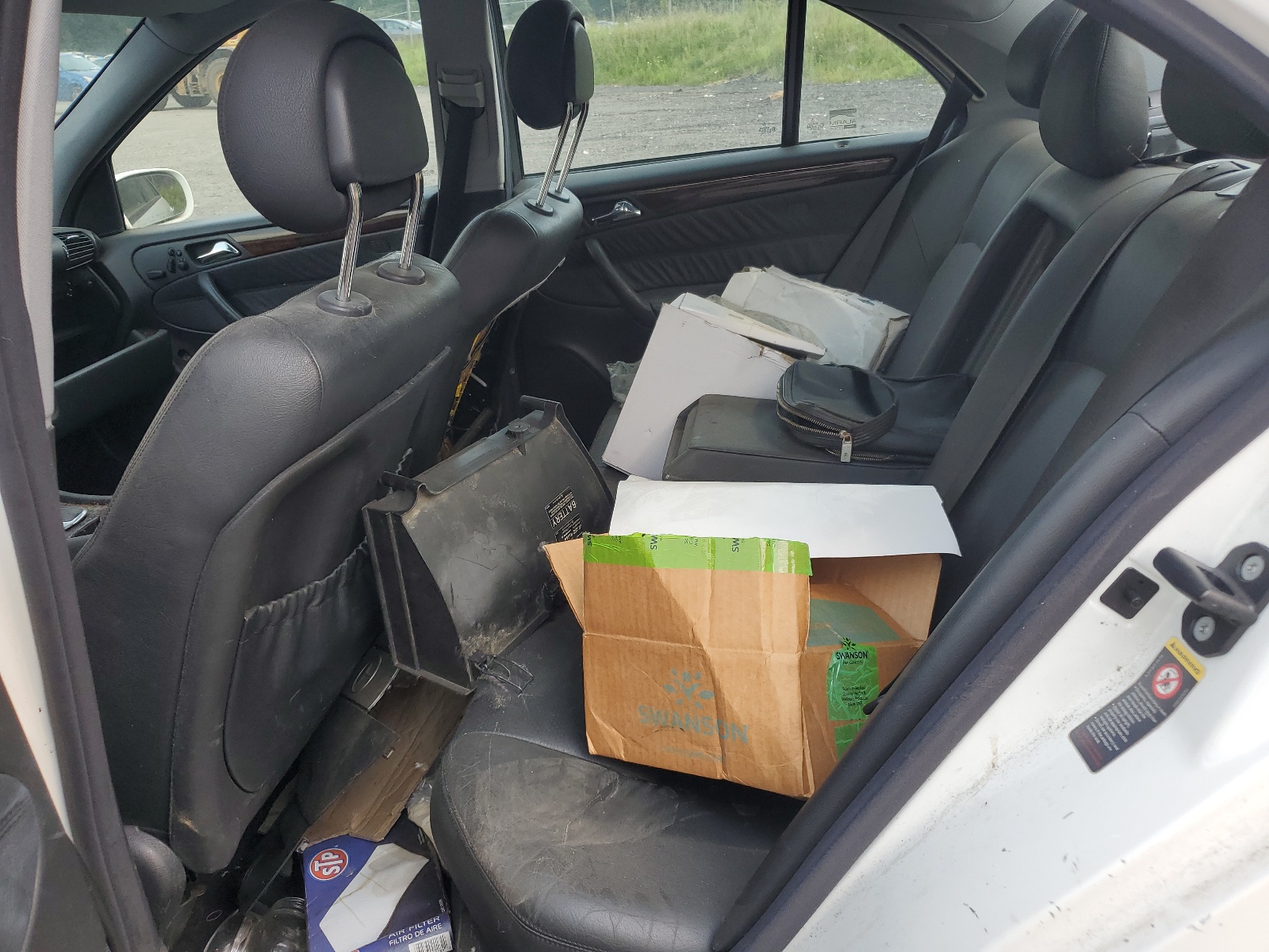 WDBRF64J44F458119 2004 Mercedes-Benz C 320