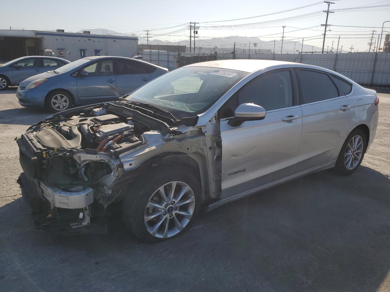 3FA6P0LU2HR262365 2017 FORD FUSION - Image 1