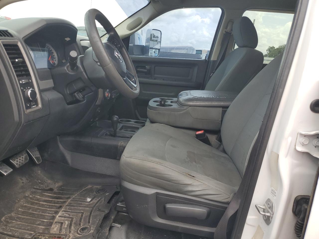 2016 Ram 3500 St VIN: 3C63RRGL8GG242863 Lot: 65626694