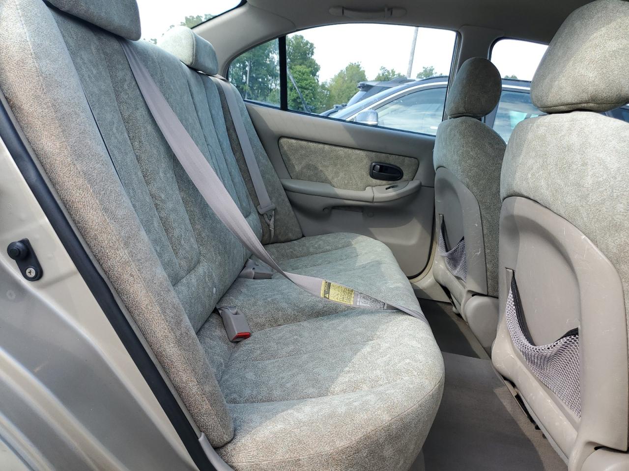 2001 Hyundai Elantra Gls VIN: KMHDN45D21U142104 Lot: 69054634