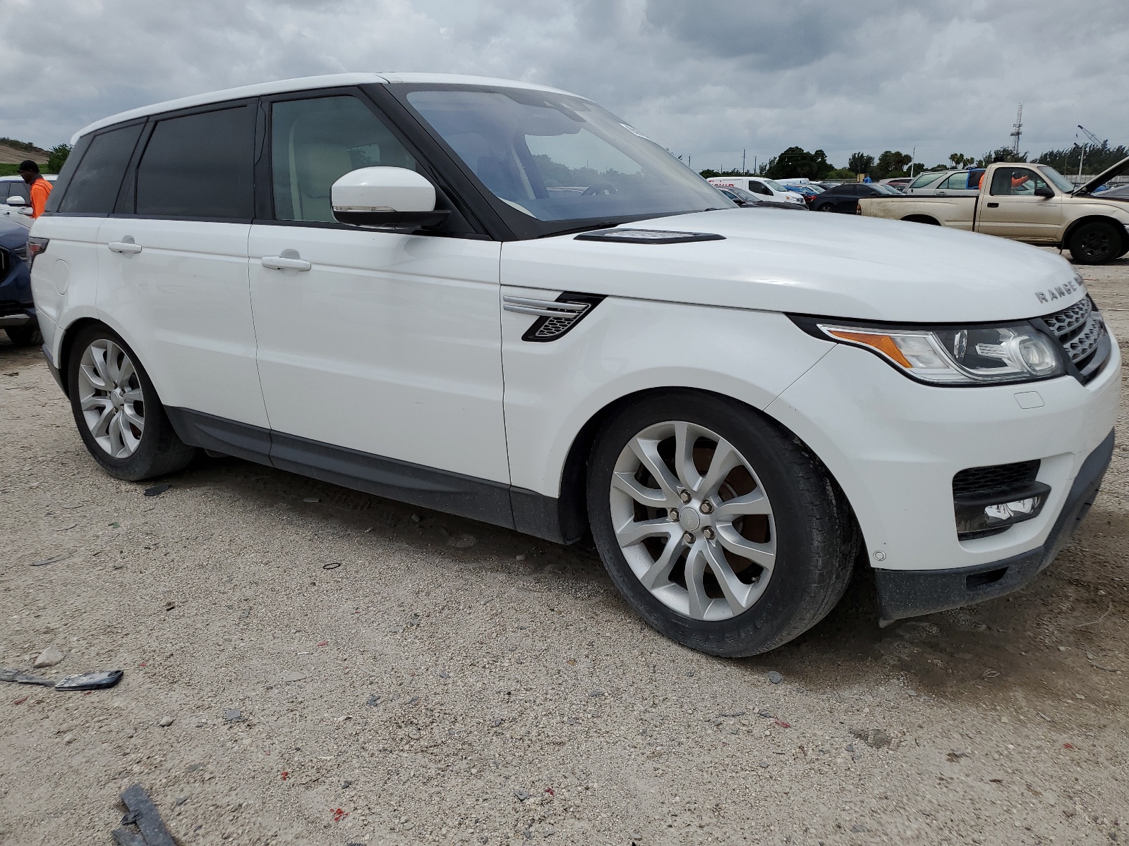 2017 Land Rover Range Rover Sport Hse vin: SALWR2FV7HA157439