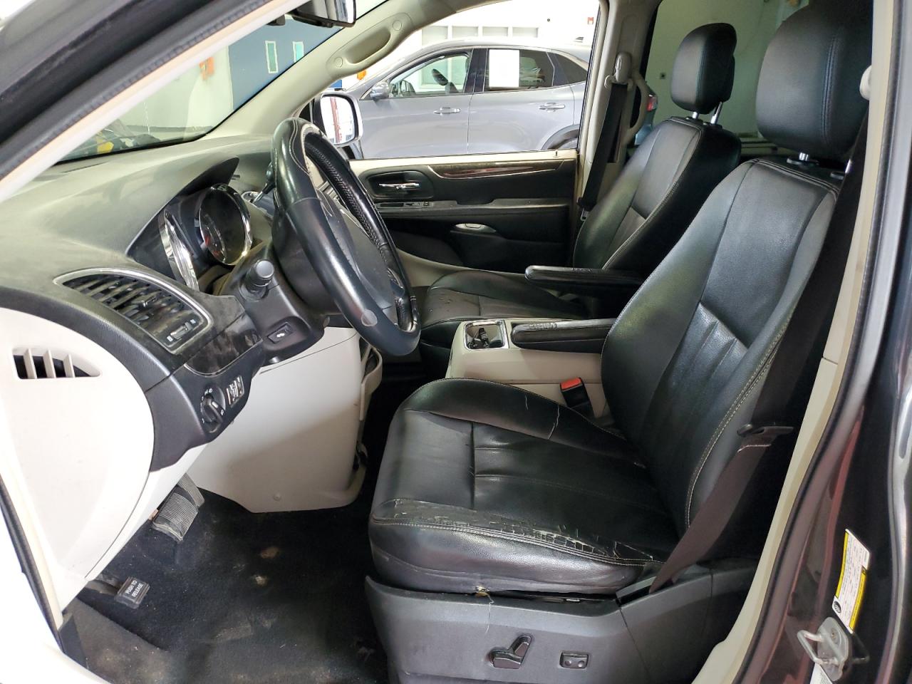 2012 Chrysler Town & Country Touring L VIN: 2C4RC1CG3CR233443 Lot: 65944194