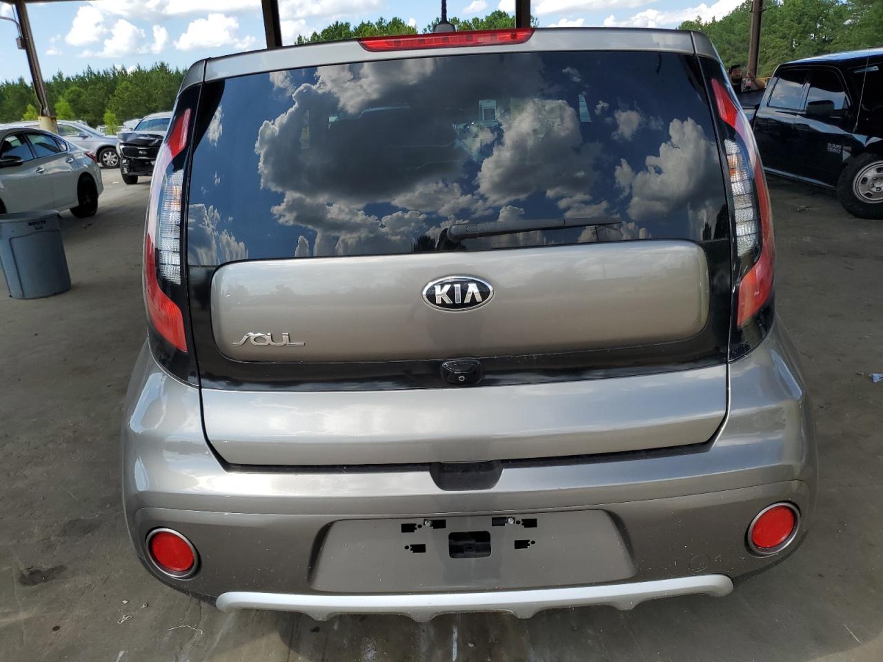 2018 Kia Soul + VIN: KNDJP3A59J7620172 Lot: 68095484