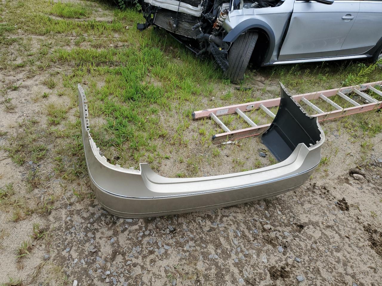 2010 Mercedes-Benz E 350 4Matic VIN: WDDHF8HBXAA073917 Lot: 65155184