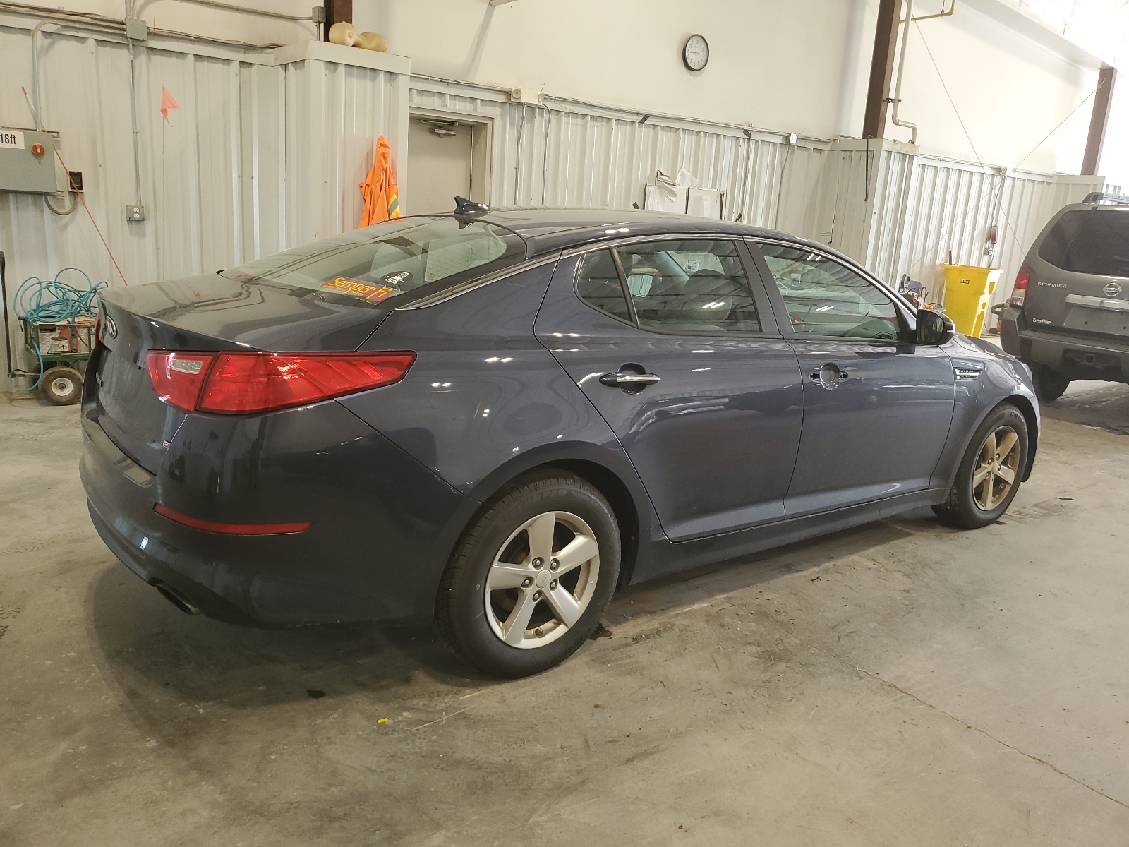 2015 Kia Optima Lx vin: 5XXGM4A74FG486230