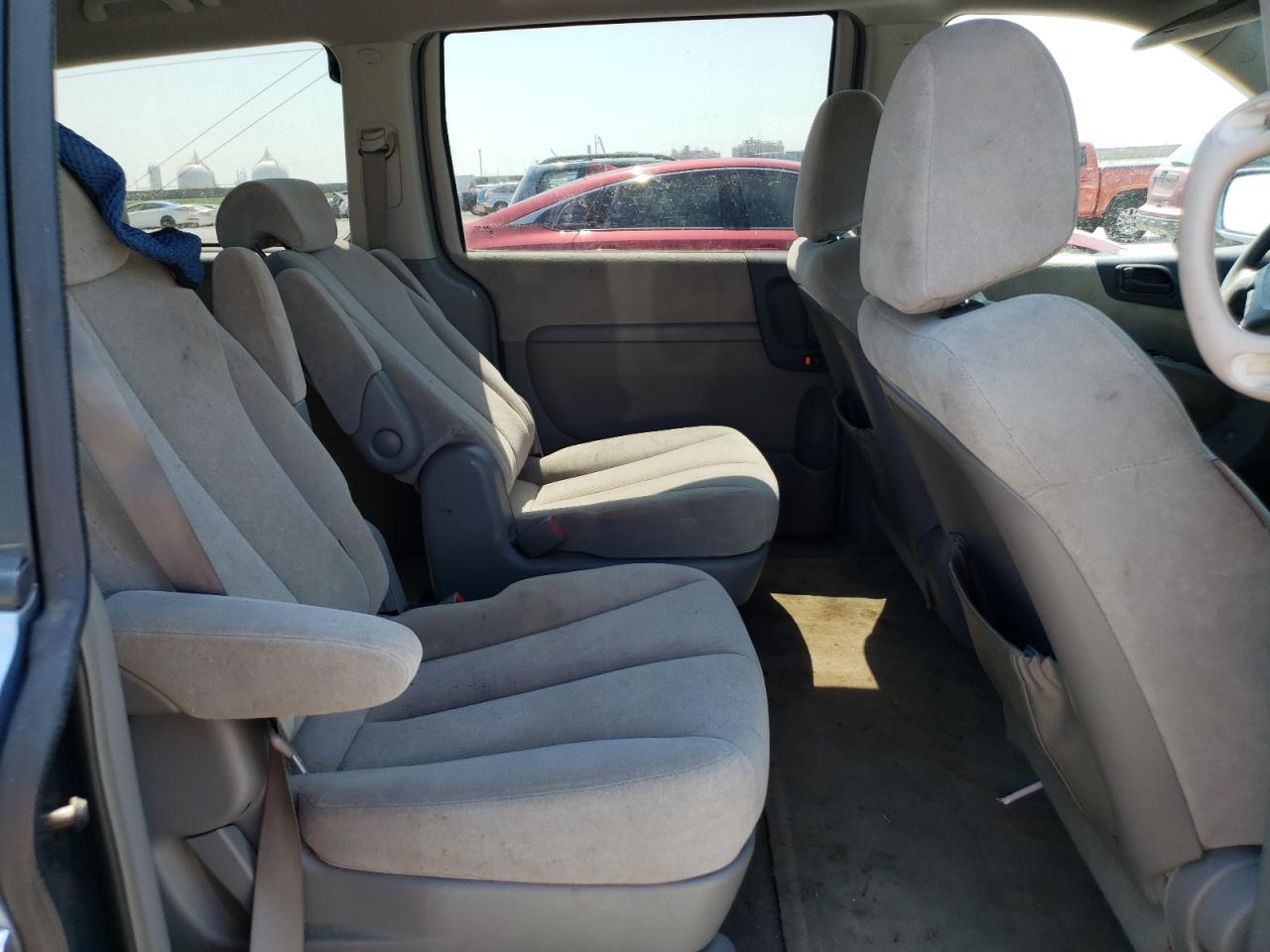 2006 Kia Sedona Ex VIN: KNDMB233X66019965 Lot: 66467004