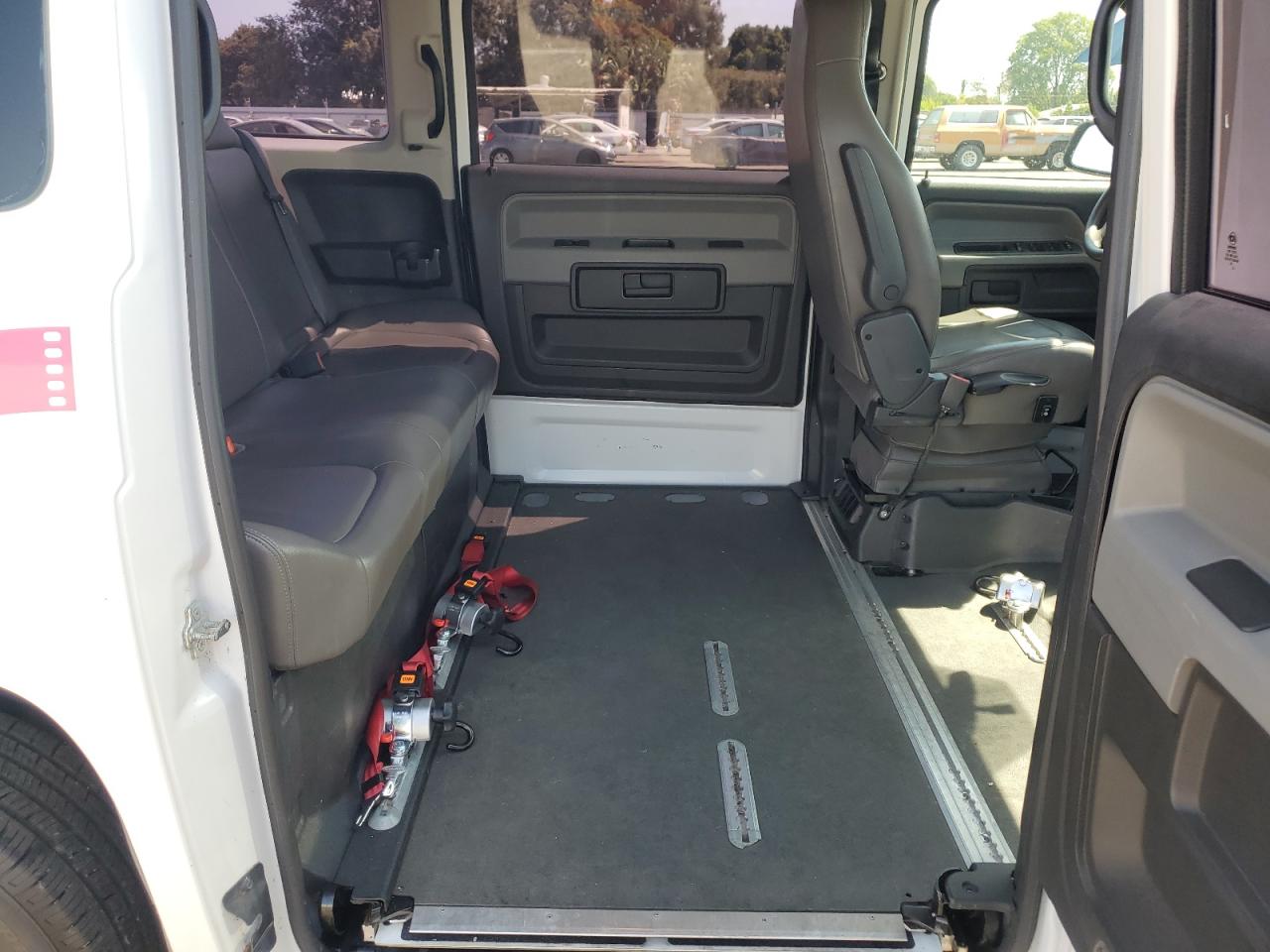 2015 Ford Van VIN: 57WMD1A61EM100778 Lot: 66040524