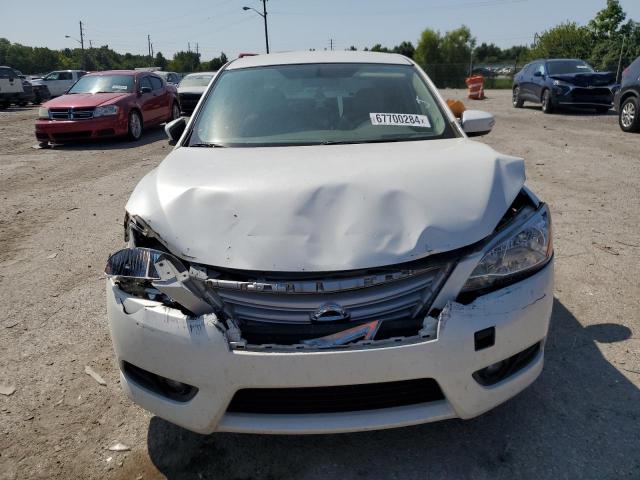 Sedans NISSAN SENTRA 2013 Biały
