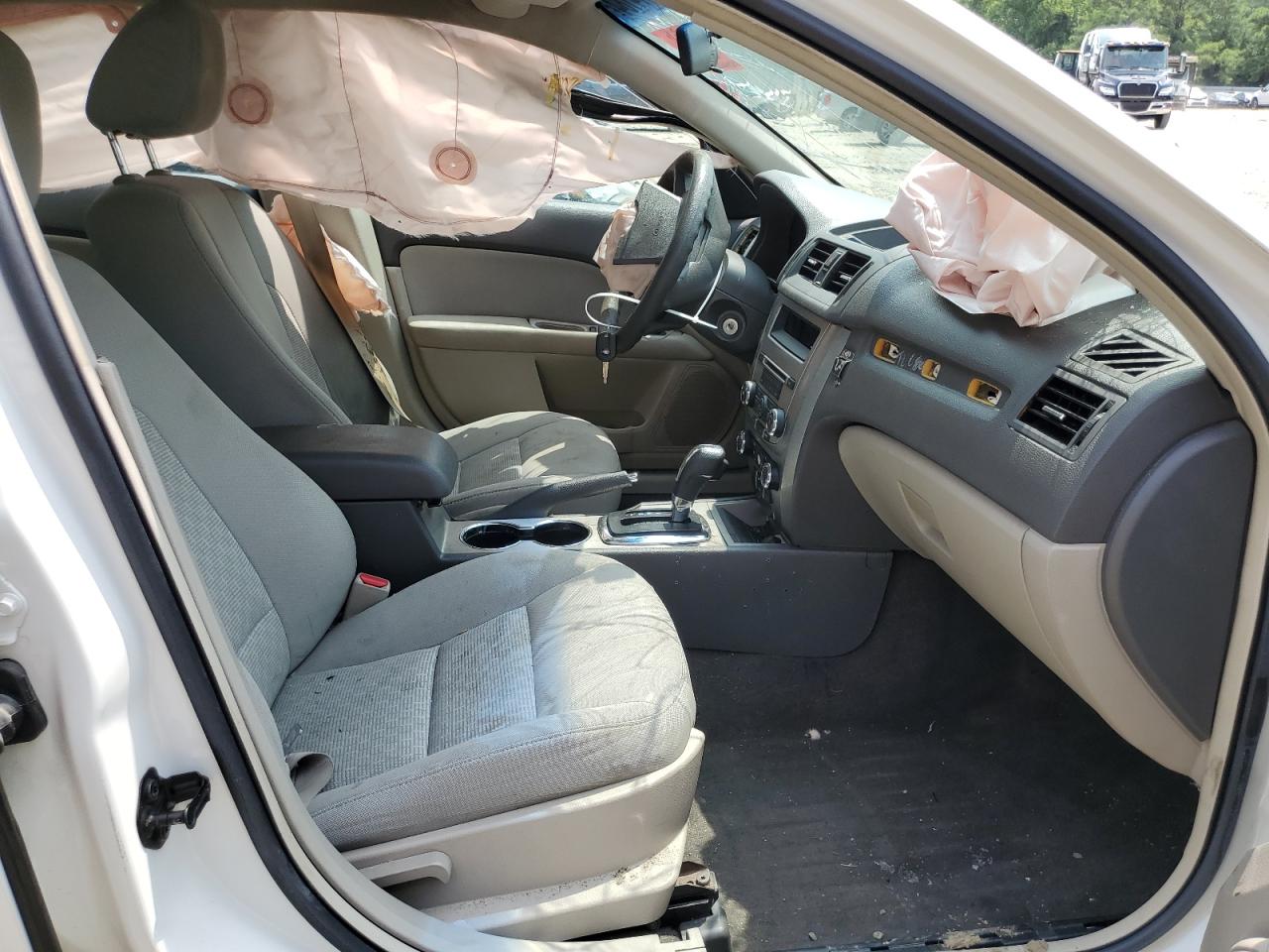 2010 Ford Fusion S VIN: 3FAHP0GA3AR179171 Lot: 62814184