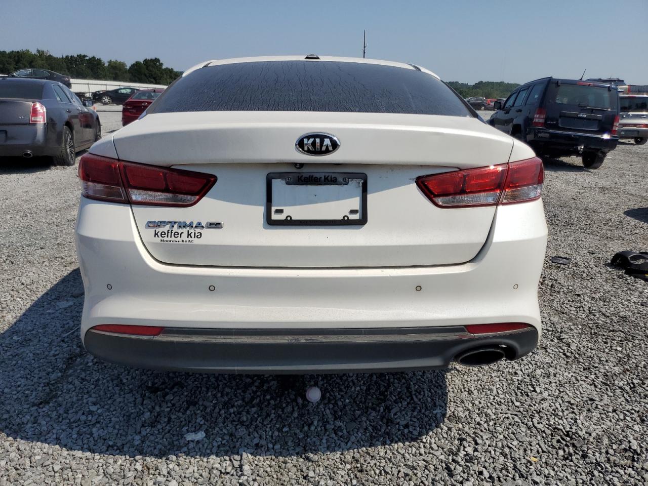 KNAGT4L36J5206007 2018 Kia Optima Lx