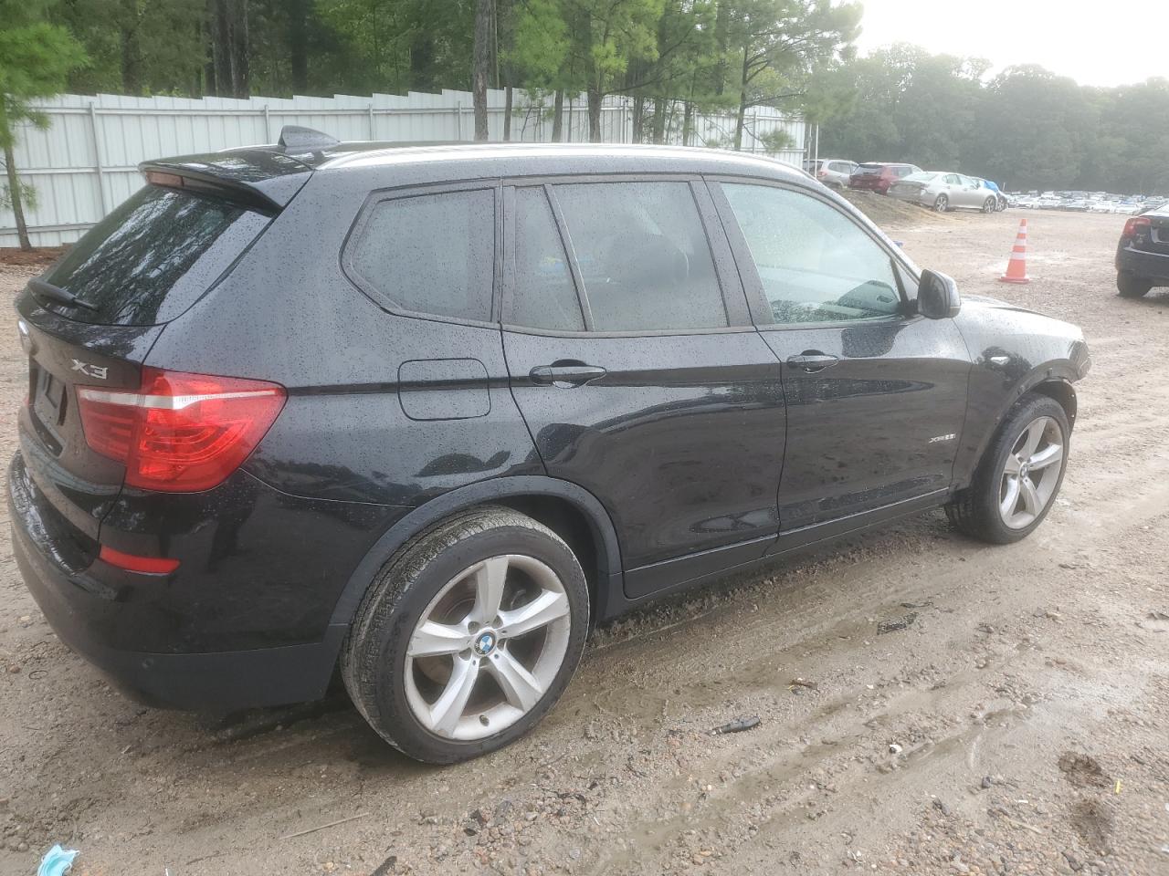 VIN 5UXWX9C56H0T12464 2017 BMW X3 no.3