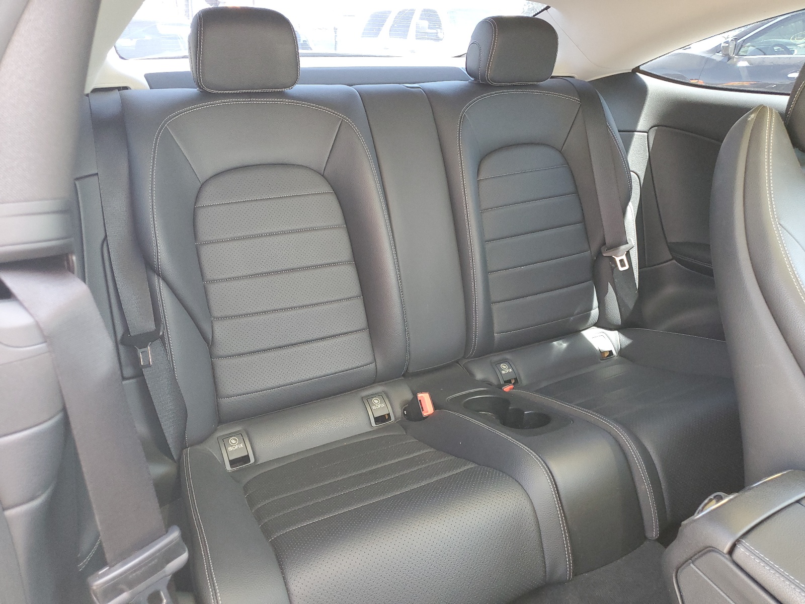 WDDWJ4JB6HF587432 2017 Mercedes-Benz C 300