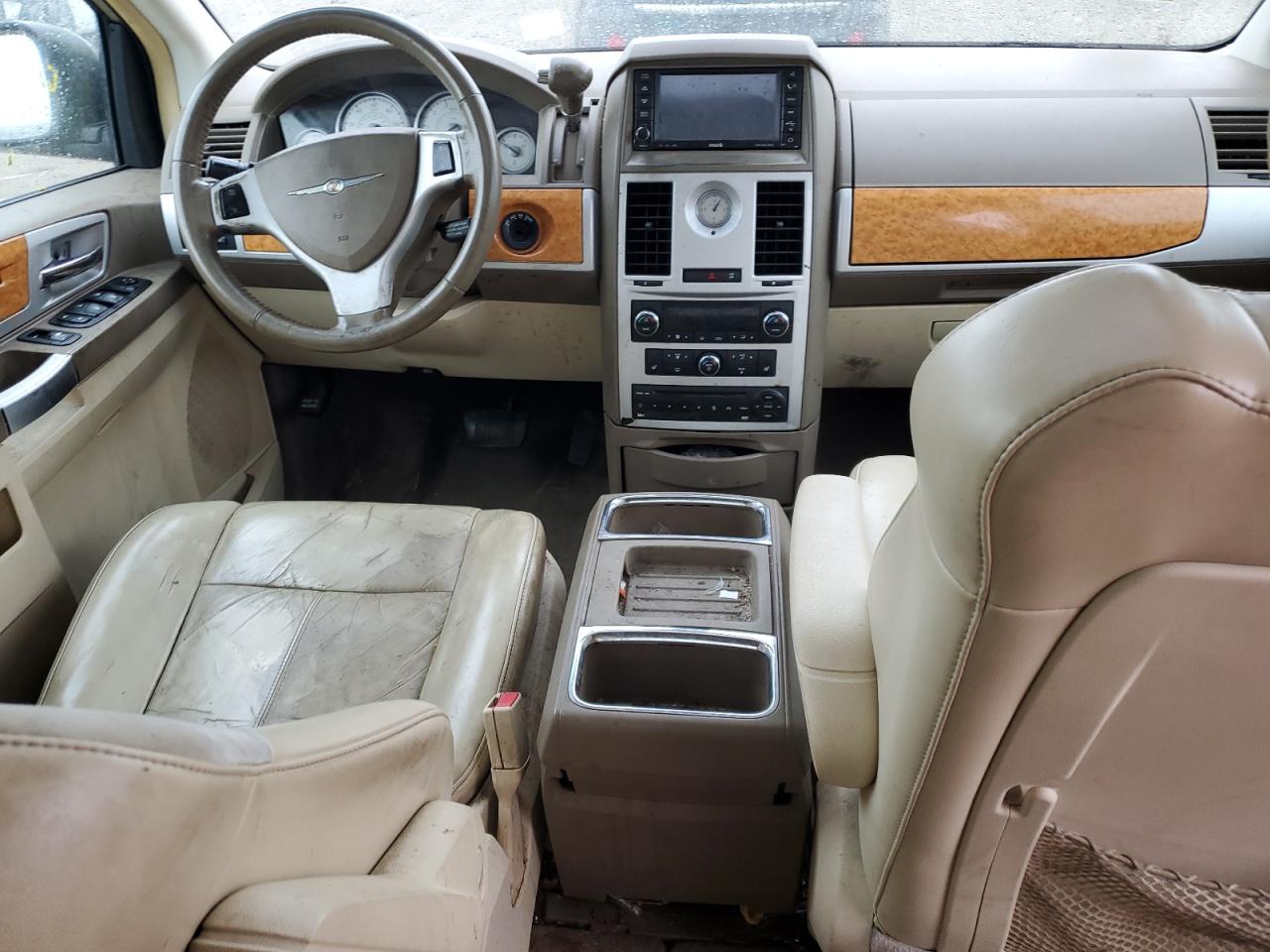 2010 Chrysler Town & Country Limited VIN: 2A4RR7DX7AR449156 Lot: 65600214