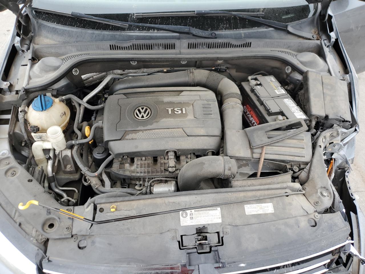 3VWD07AJXFM412219 2015 Volkswagen Jetta Se