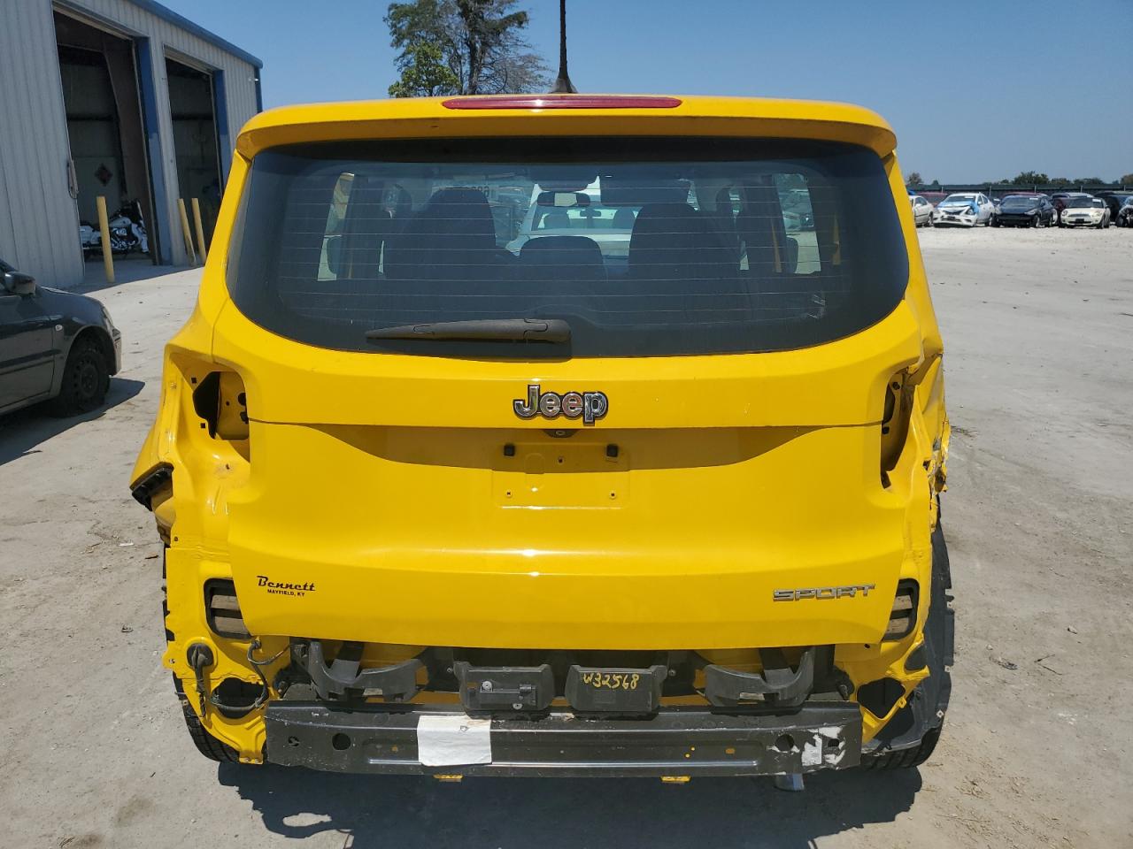 2015 Jeep Renegade Sport VIN: ZACCJAAT8FPC31756 Lot: 68810564