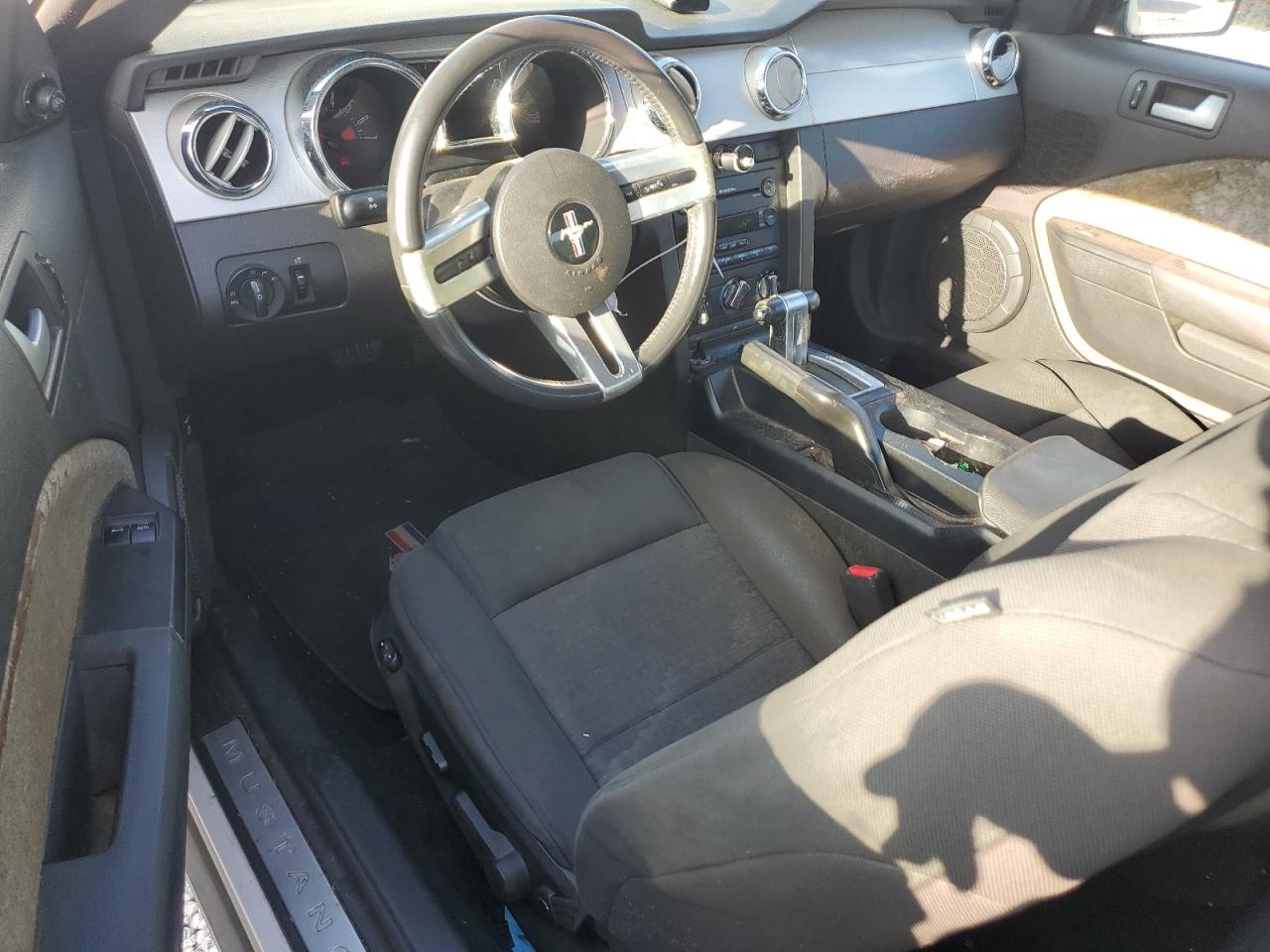 2006 Ford Mustang VIN: 1ZVHT80N865160544 Lot: 65784534