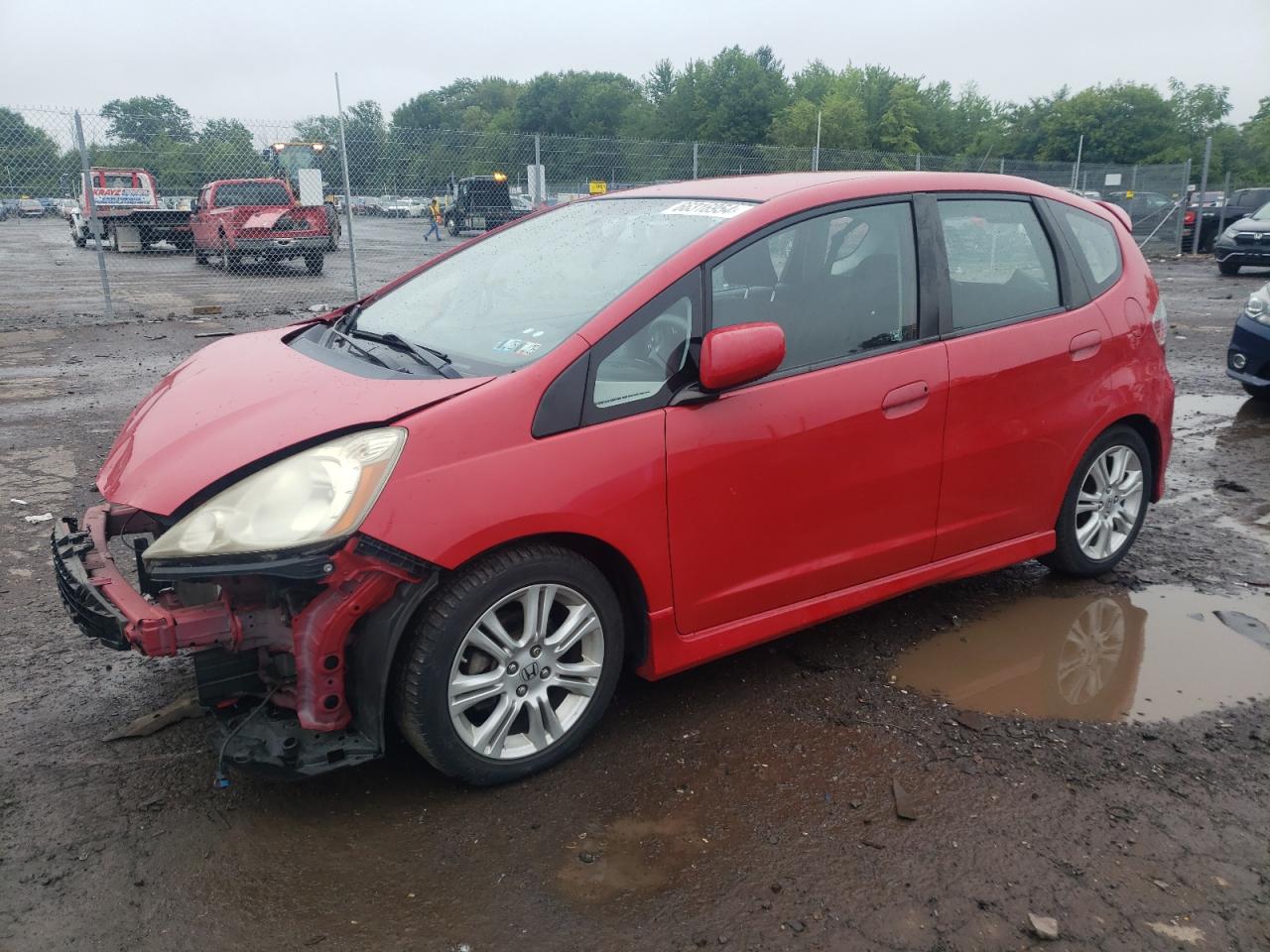 JHMGE8H56BC025077 2011 Honda Fit Sport