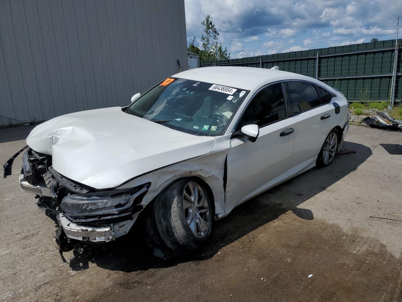 1HGCV1F10JA117272 2018 HONDA ACCORD - Image 1