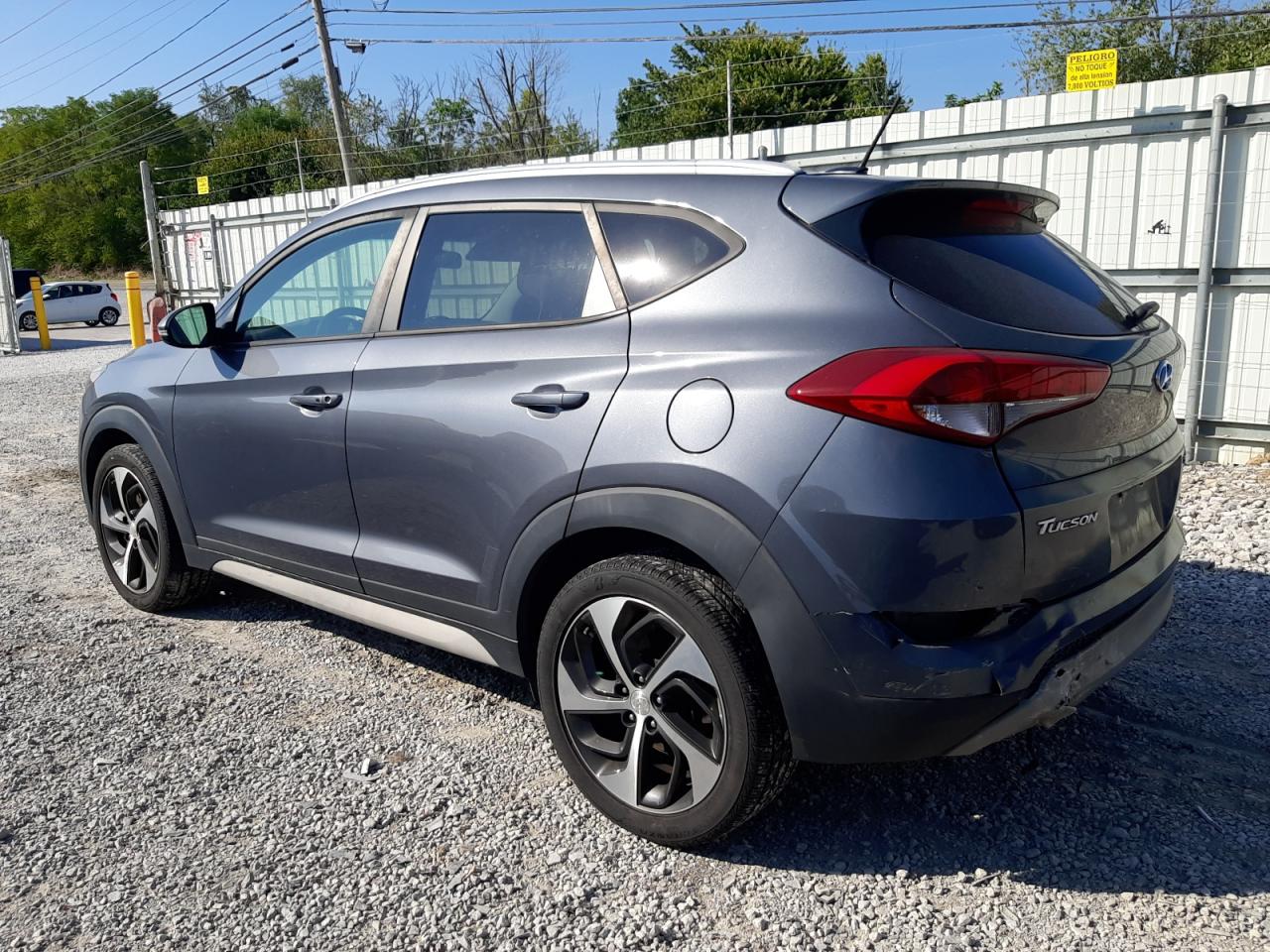 2017 Hyundai Tucson - Image 2