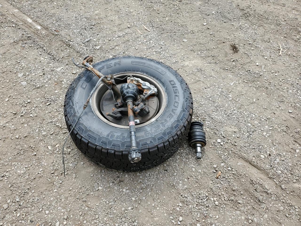 2000 Toyota Tundra Access Cab Limited VIN: 5TBBT4813YS070842 Lot: 67501294