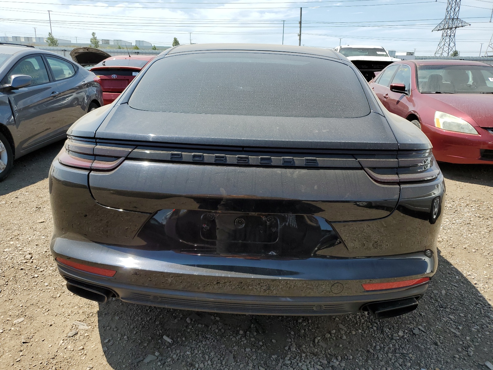 WP0AA2A7XJL109784 2018 Porsche Panamera 4