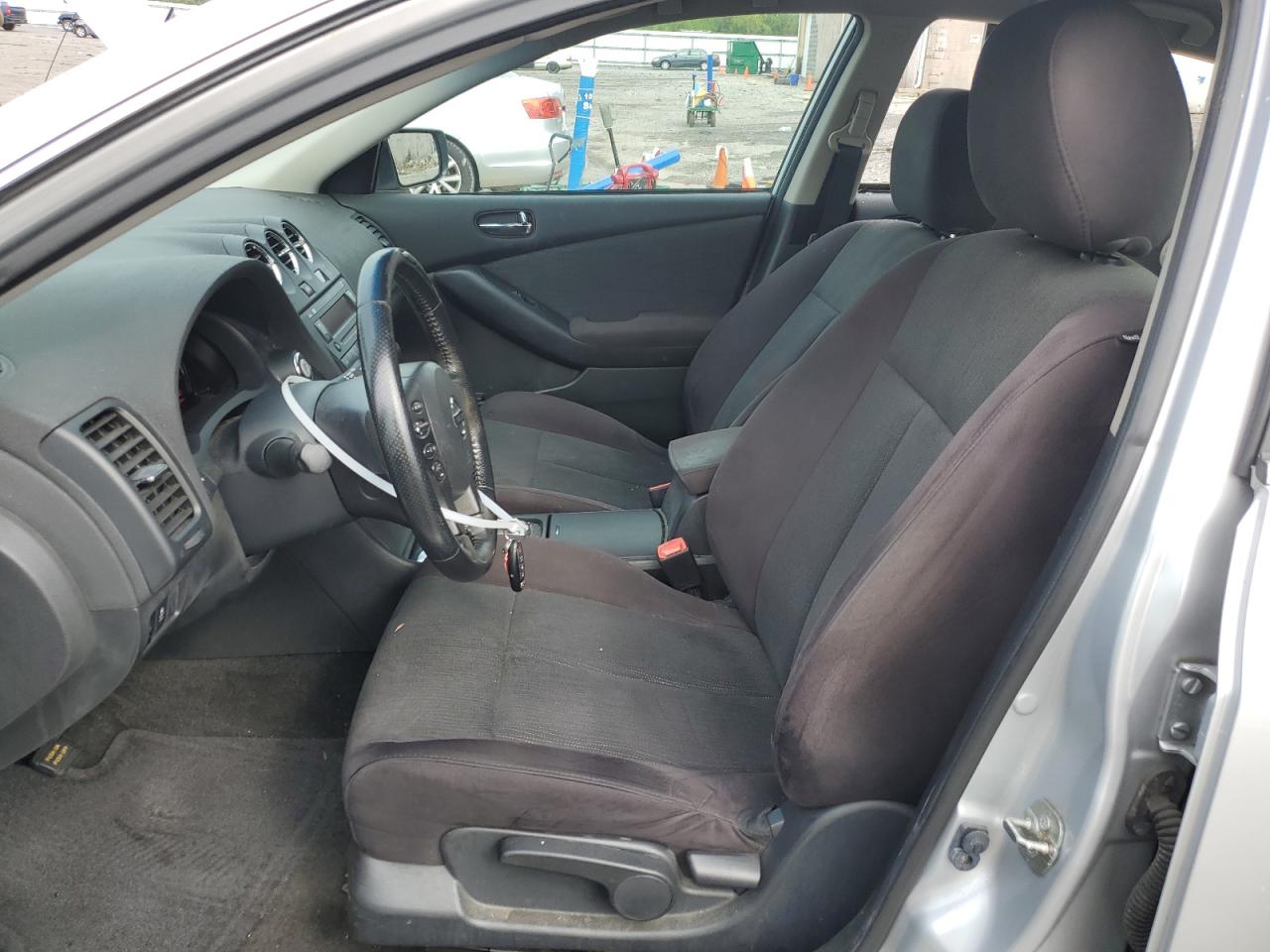 2012 Nissan Altima - Image 7