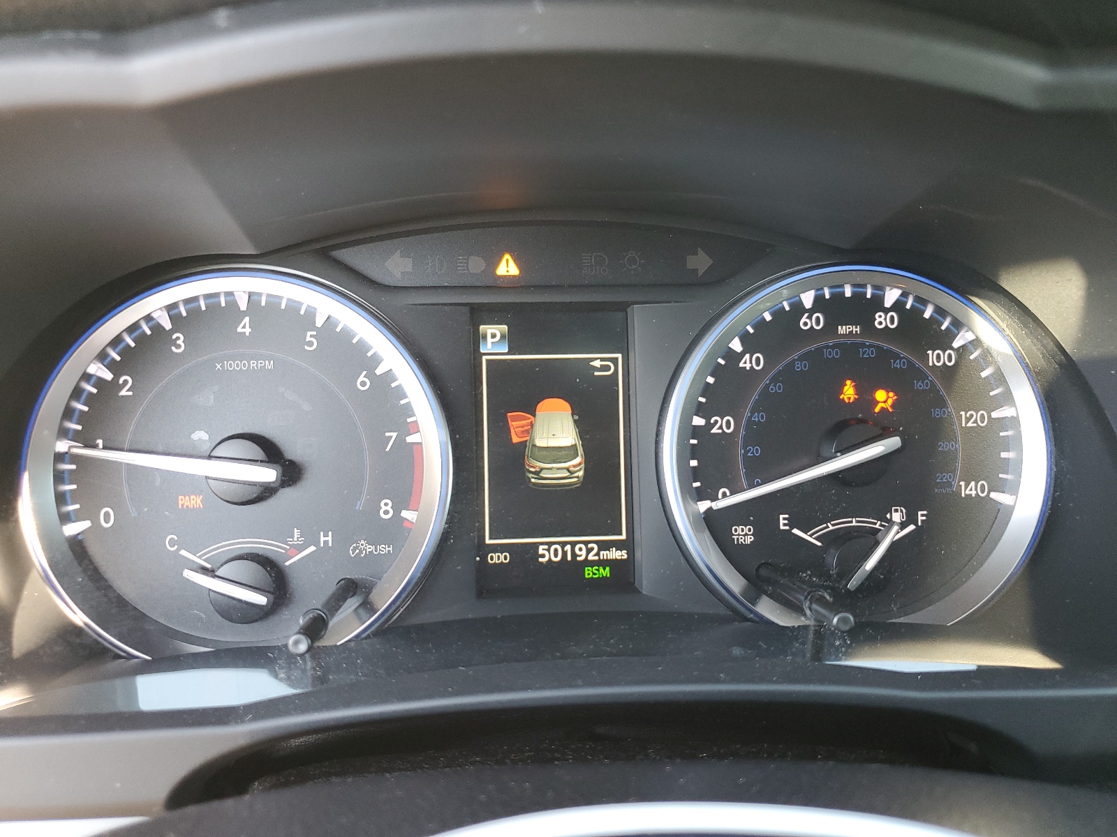 5TDJZRFH1KS948306 2019 Toyota Highlander Se