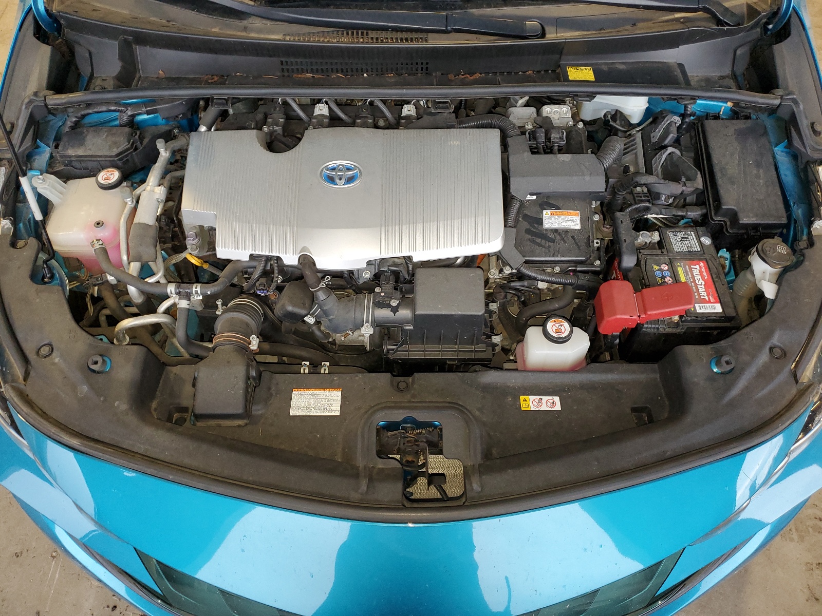 JTDKARFP3J3076679 2018 Toyota Prius Prime