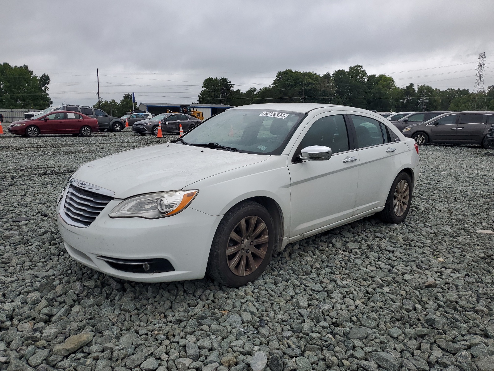 2013 Chrysler 200 Limited vin: 1C3CCBCG7DN507242