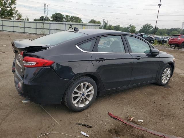 3FA6P0HD0LR164565 Ford Fusion SE 3