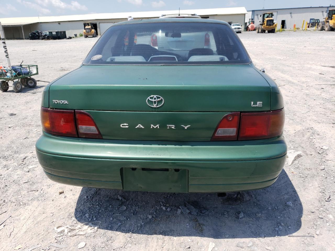1995 Toyota Camry Le VIN: 4T1SK12EXSU520151 Lot: 66364114