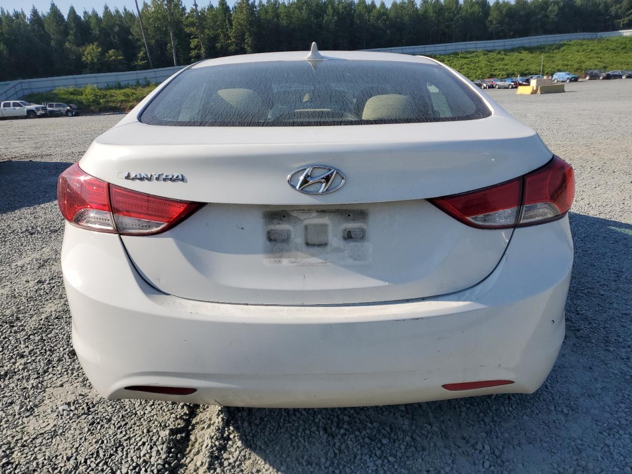 5NPDH4AE7BH018867 2011 Hyundai Elantra Gls