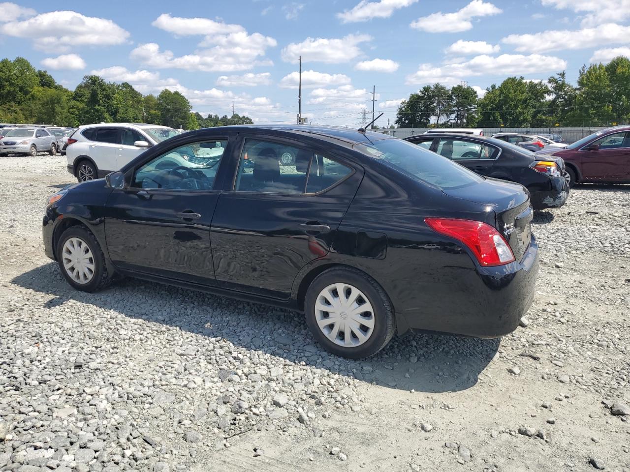 2018 Nissan Versa S VIN: 3N1CN7AP2JL860640 Lot: 67759534