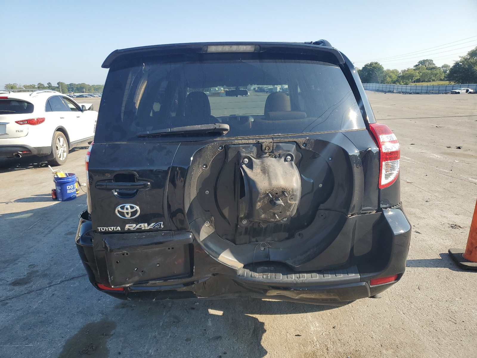 2T3ZF4DV8AW047552 2010 Toyota Rav4