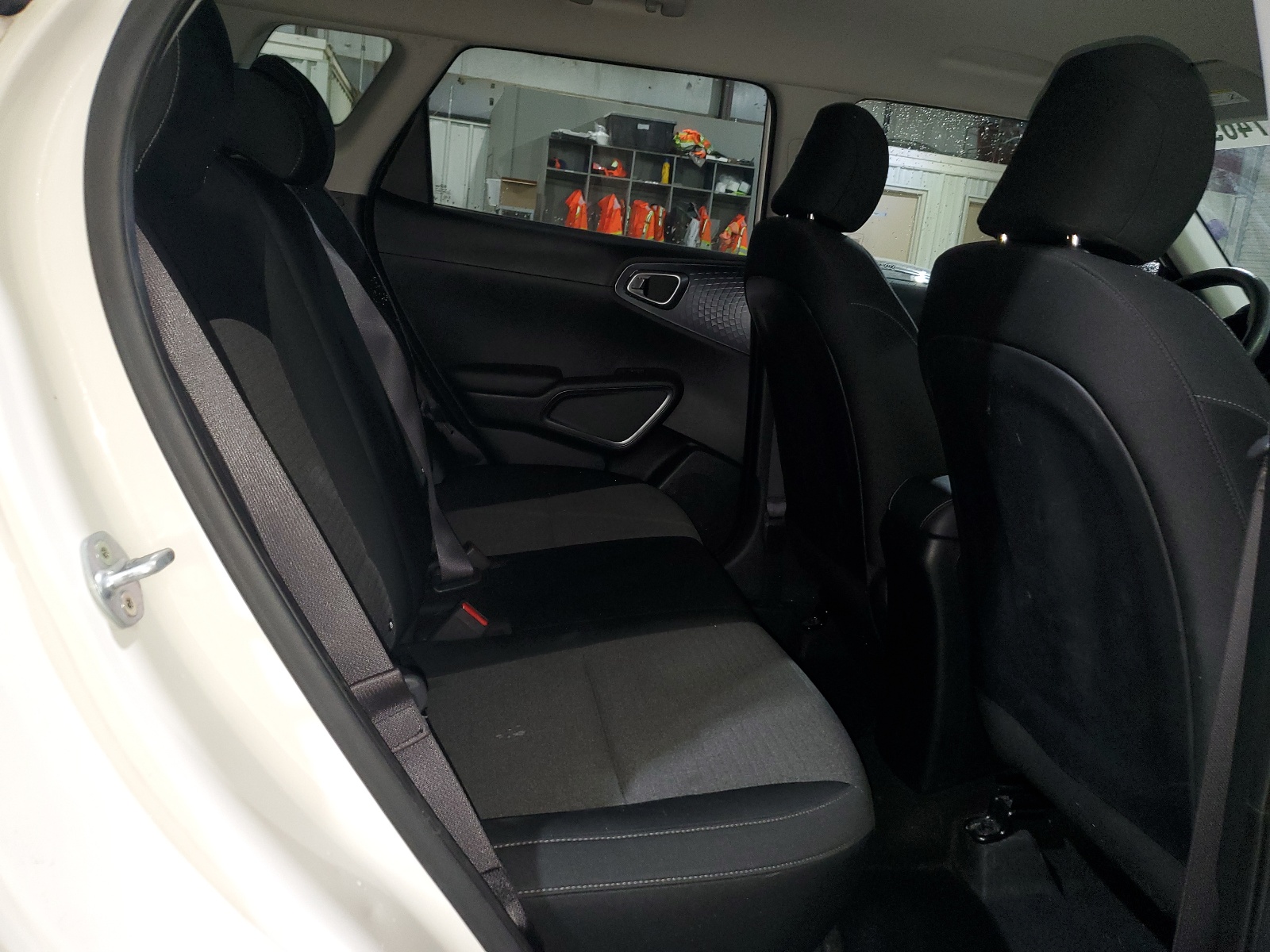 KNDJ23AU3L7001026 2020 Kia Soul Lx