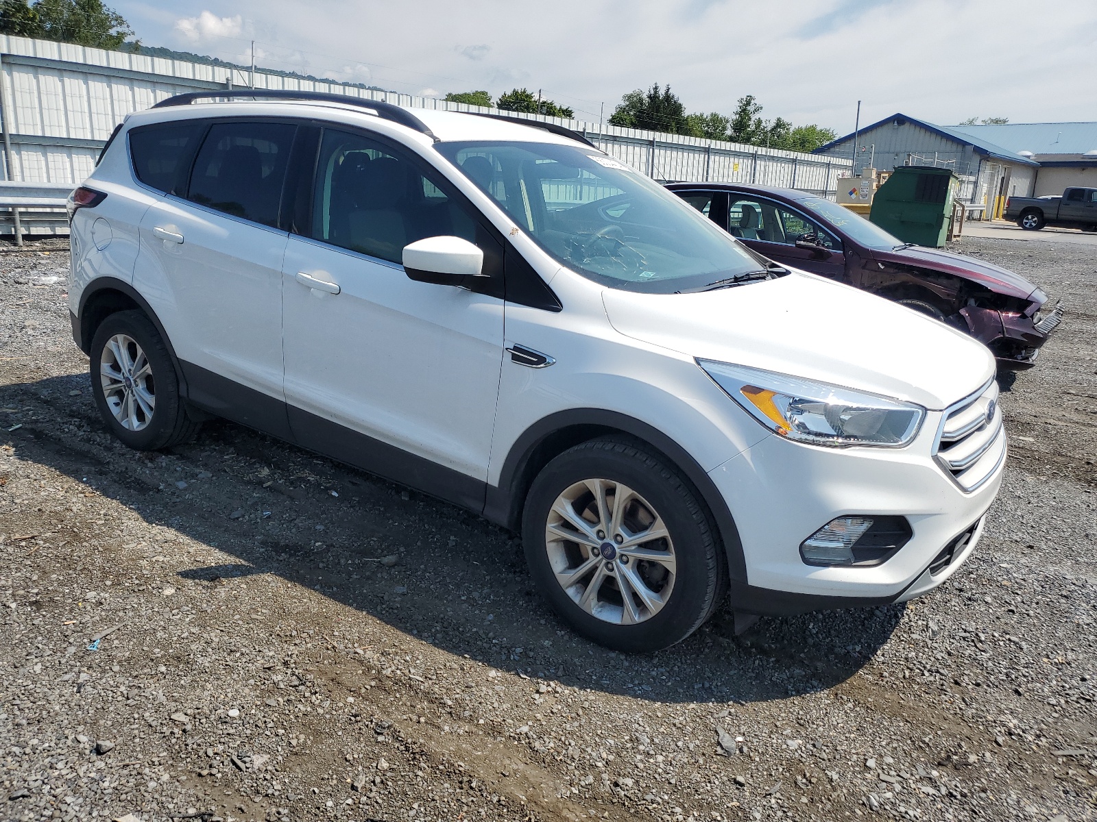 1FMCU9GD4JUC76962 2018 Ford Escape Se